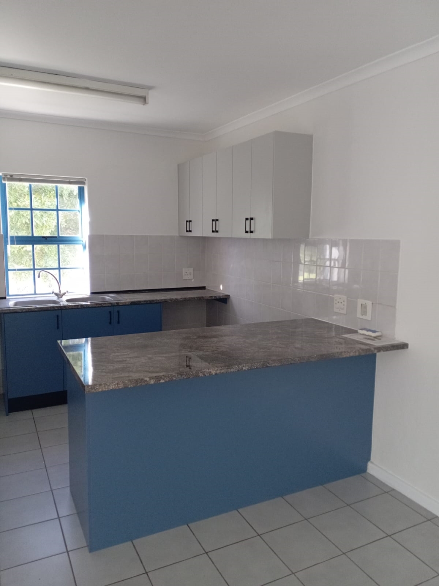 To Let 2 Bedroom Property for Rent in Dobson Western Cape